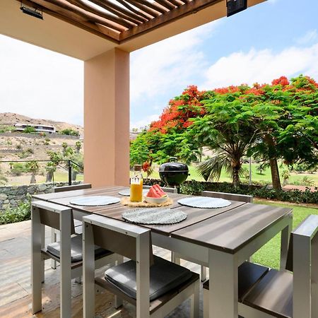 Villa With Private Pool In Luxury Golf Resort Салобре Екстериор снимка