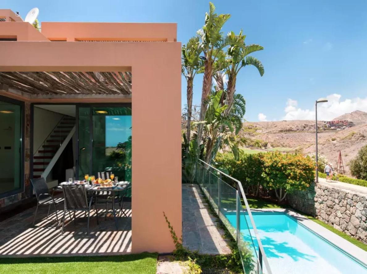 Villa With Private Pool In Luxury Golf Resort Салобре Екстериор снимка