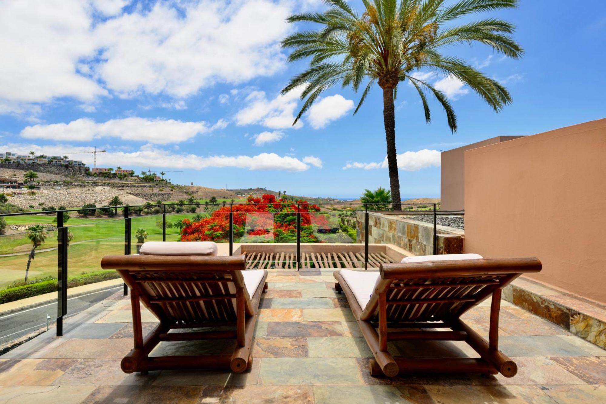 Villa With Private Pool In Luxury Golf Resort Салобре Екстериор снимка