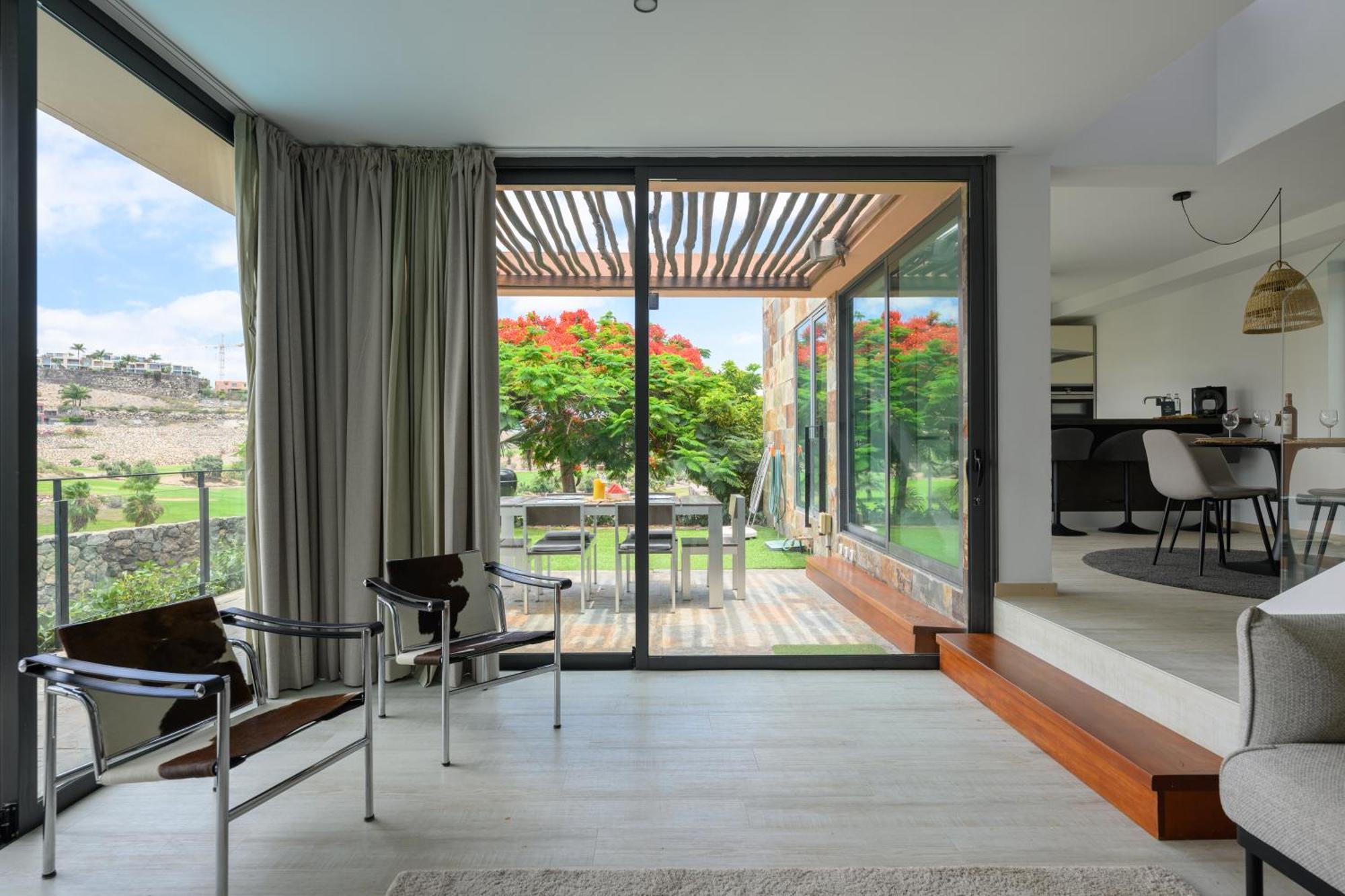 Villa With Private Pool In Luxury Golf Resort Салобре Екстериор снимка